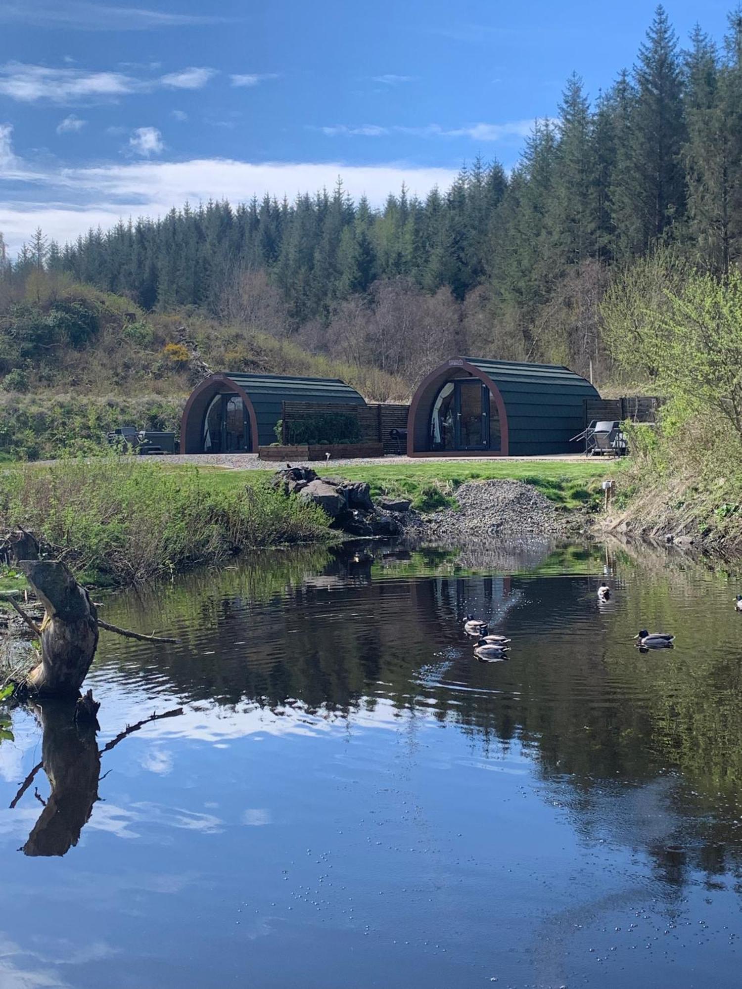 Villa Red Squirrel Pod With Hot Tub à Oban Extérieur photo
